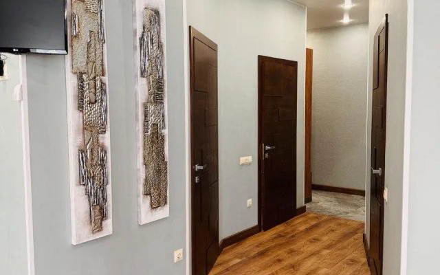 Апартаменты на улице Отлогая 10