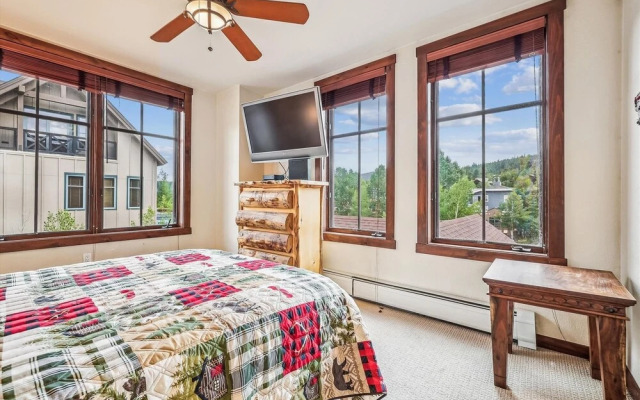 Main Street Station 3305 3 Bedroom Condo