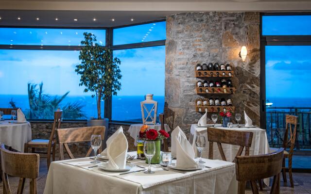 Happy Cretan Suites