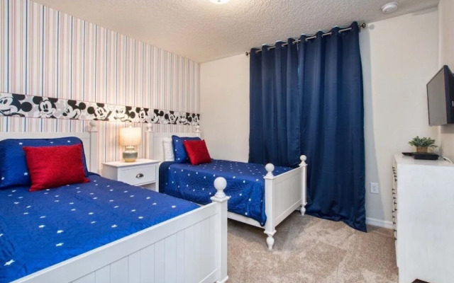 Solterra - 5 Bedrooms Townhome w/Spashpool-7041SR