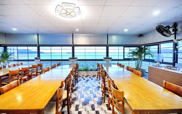 Arise Hotel