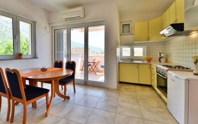 Apartment Golub Karlobag