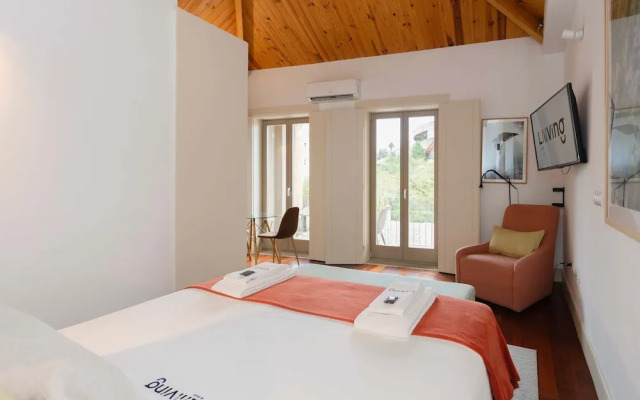 Liiiving in Porto - Trindade Deluxe Studio 3T