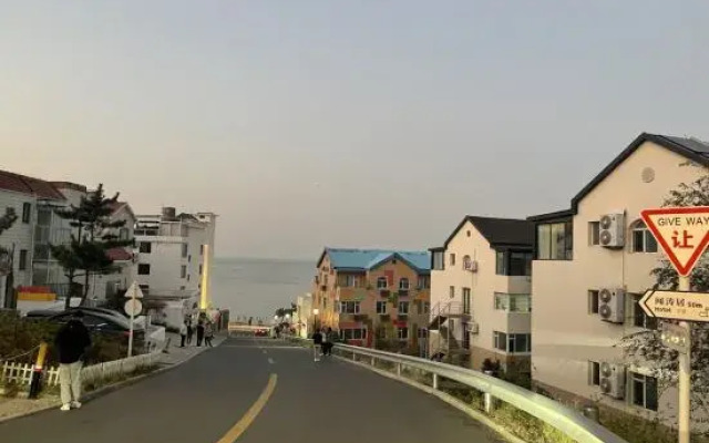 Ailianwan Yuehai Hotel