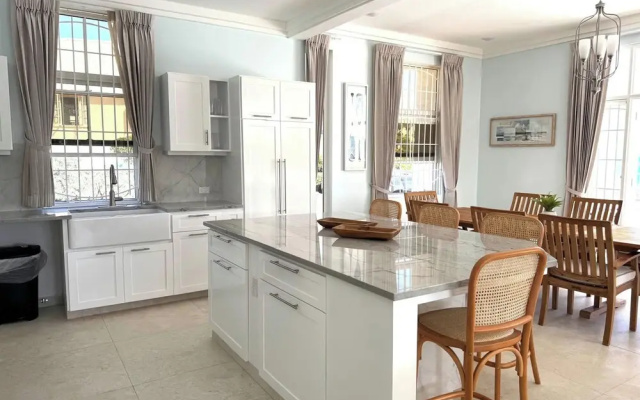 Silver Sands Beach Villa #3 - 4bd
