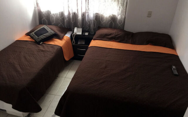 Urban Life Hostal