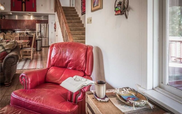 DreamCatcher - Two Bedroom Cabin