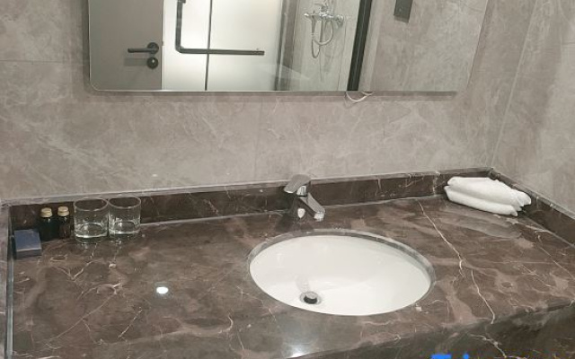 YIHEHOTEL