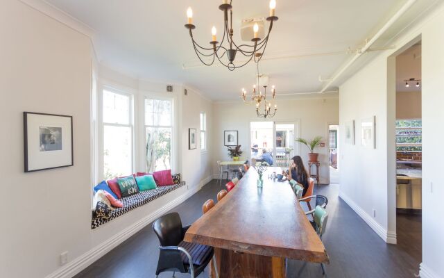 The Dwellington Hostel