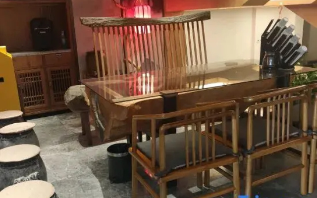 Wuyue Happy Lane Hostel