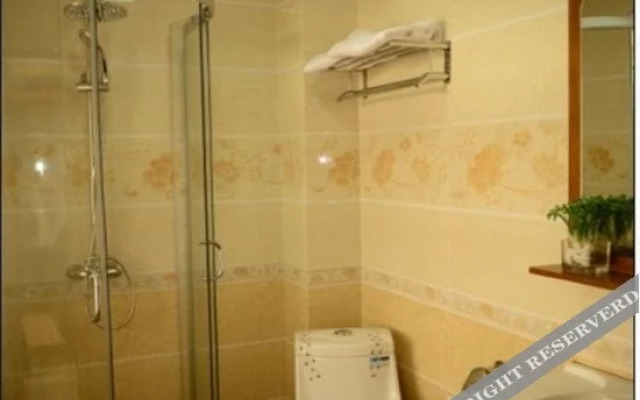 Nongyue Emei Shanju Hostel