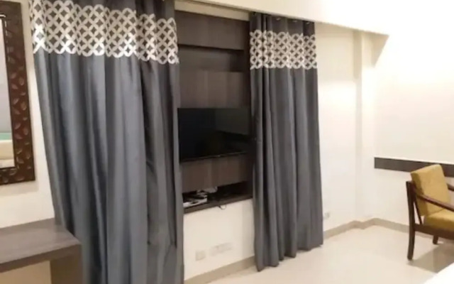 Oyo 23168 Hotel G C Regency