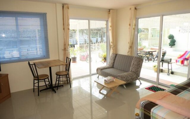 Jodee's House