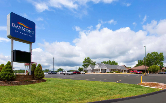 Baymont Inn and Suites by Wyndham Farmington, MO