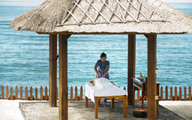 Sea Breeze Candidasa