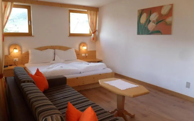 Hotel FleurAlp