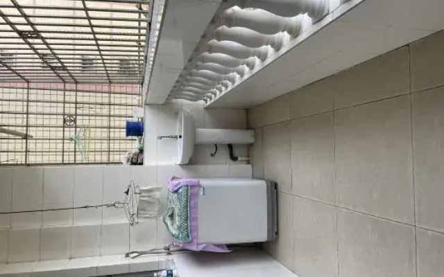 Blue Mountain Xinyuan Apartment