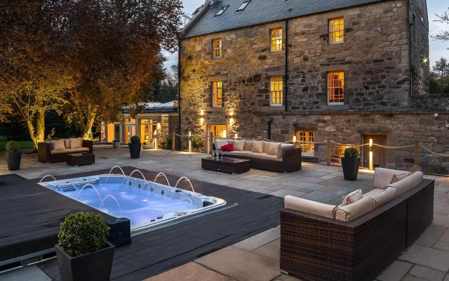 The Old Millhouse