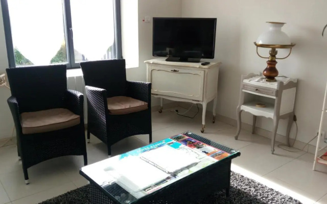 Le Logis Des Grenouilles B&B