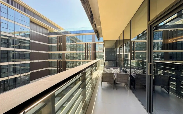 Aya - Sophisticated 1BR Apartment in CityWalk with Views