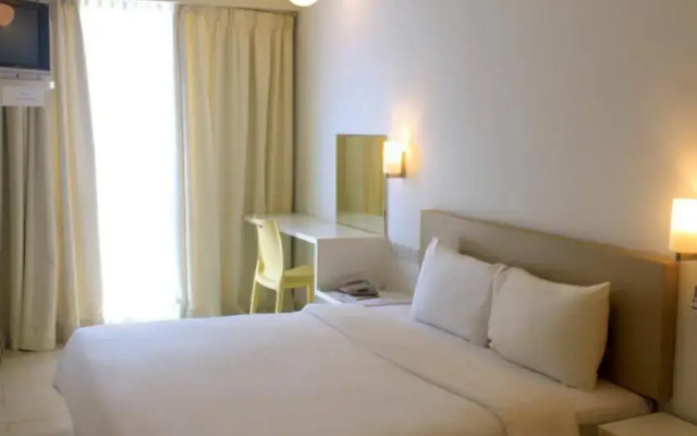 YY38 Hotel