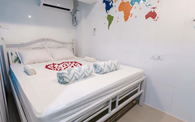 Little Monkey Hostel
