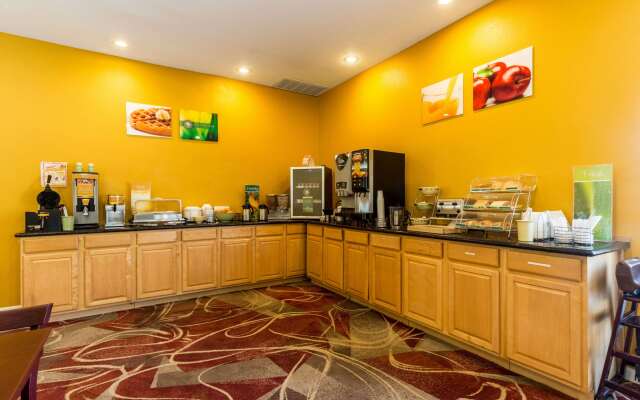 Quality Inn University near Downtown
