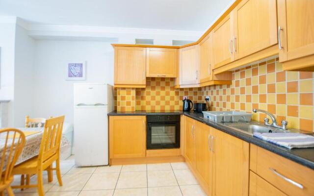The Townhouse at Gort Na Coiribe By Shortstays