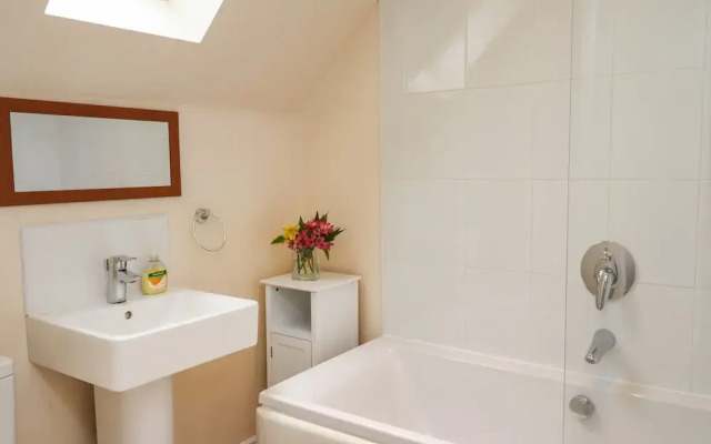 Sleeper Cottage