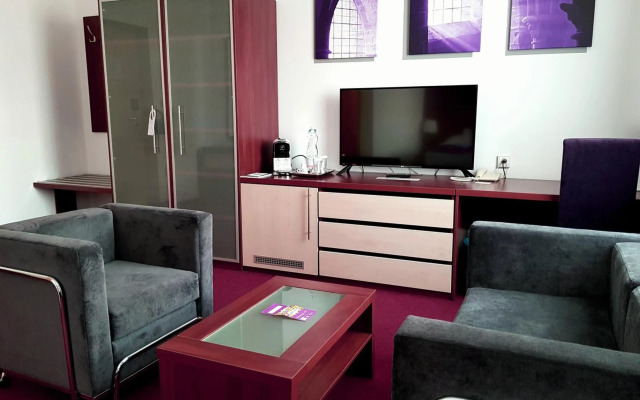 Hotel Color