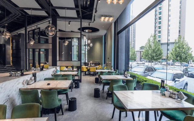 Bo Feng H Hotel (Sanmenxia South High-speed Rail Station Branch)