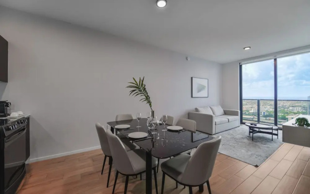 Bayside Charm Captivating Apartment