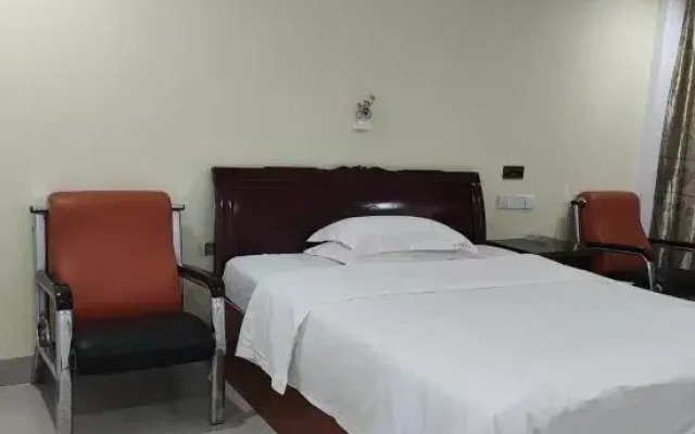 Jinhui Business Hotel