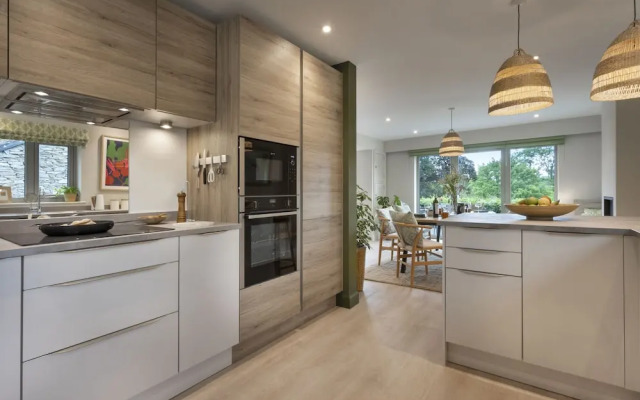 Barakat Lakes Escape