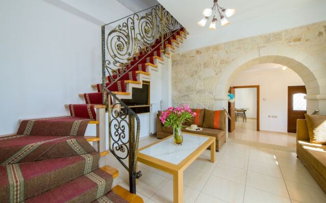 Lilium Stone Villa