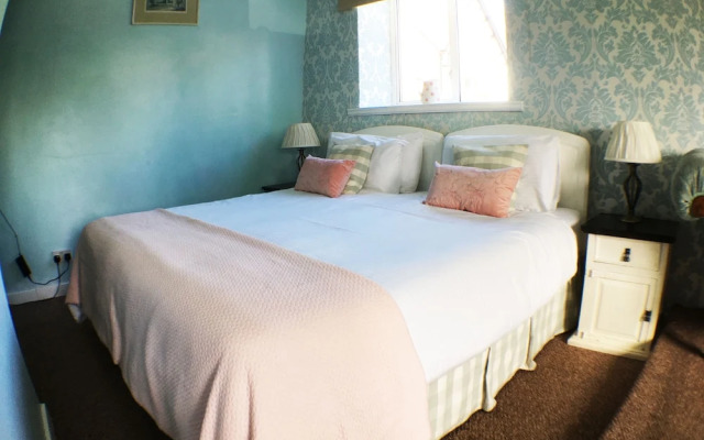 Hillside Bed & Breakfast