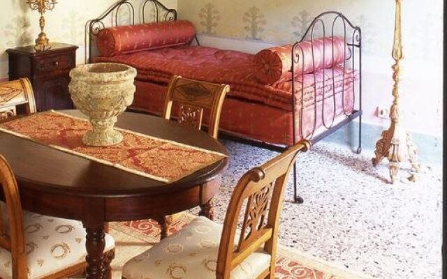 Locanda Pietrasantese B&B