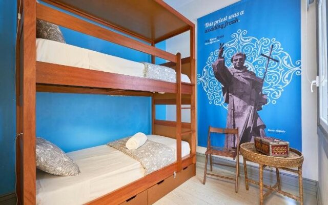 Ey Lisbon Hostel