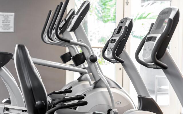 Fortune House Hotel Suites