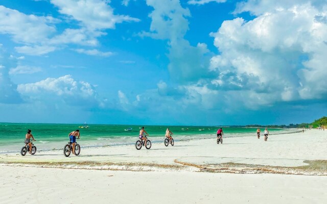 Ananda Beach Hotel
