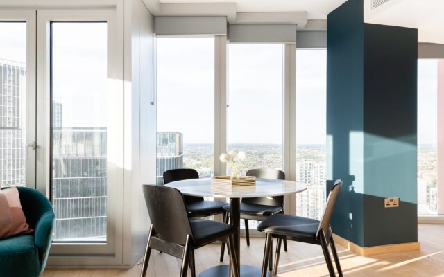 The Stratford Escape - Modern & Bright 2BDR Loft with Amazing Views