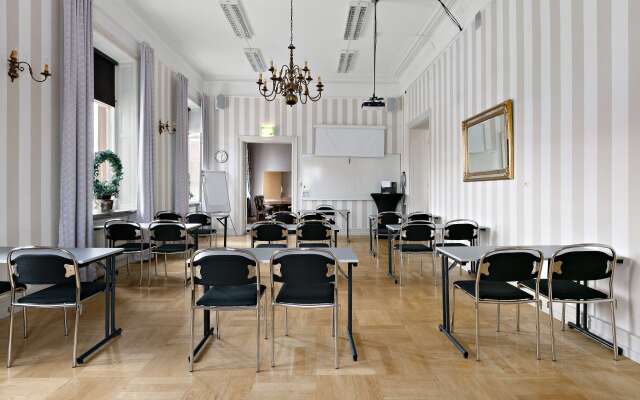 Nora Stadshotell, Sure Hotel Collection by Best Western