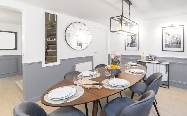 LUX 3BDR Arc de Triomphe I by Livinparis