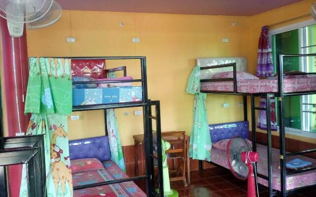 RueangSriSiRi Guest House 2