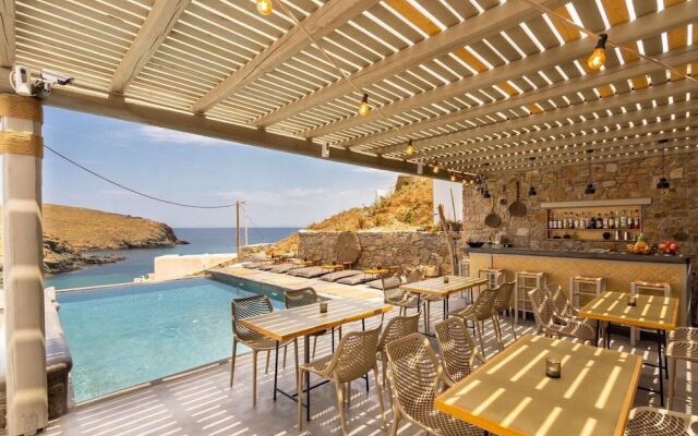 Mykonos Residence Villas & Suites