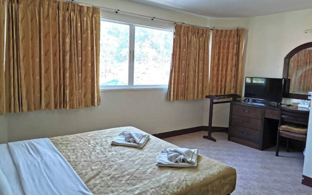 Kata Place Hotel