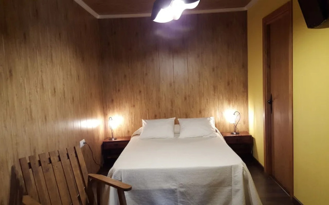 Hostal Restaurant Pous de la Neu