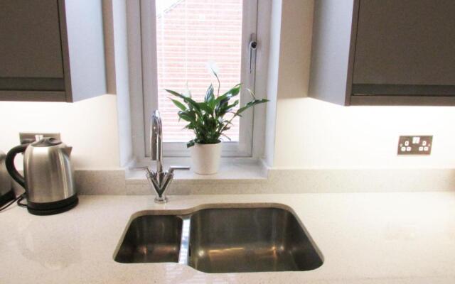 Rivergem - Riverside Coach House