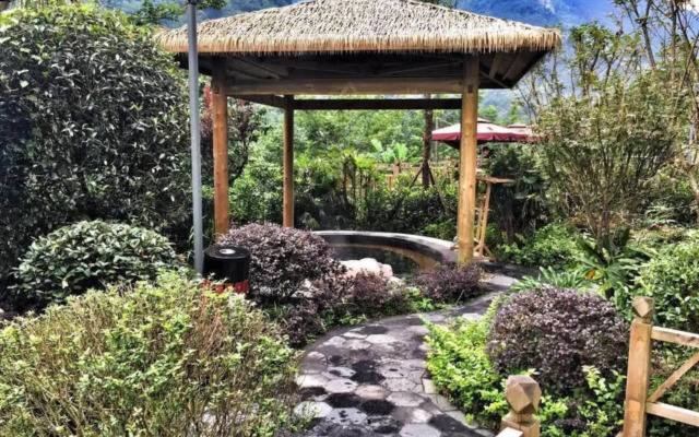 Howard Johnson Life Mountain View Chengdu