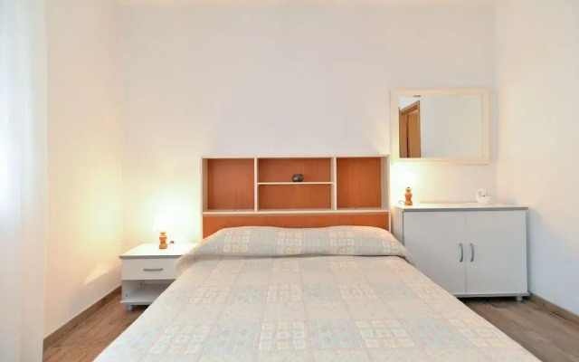 Apartment 1552